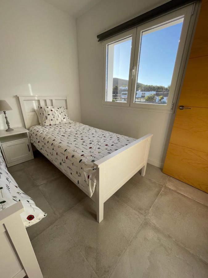 Villa Vulcano Uga Esterno foto